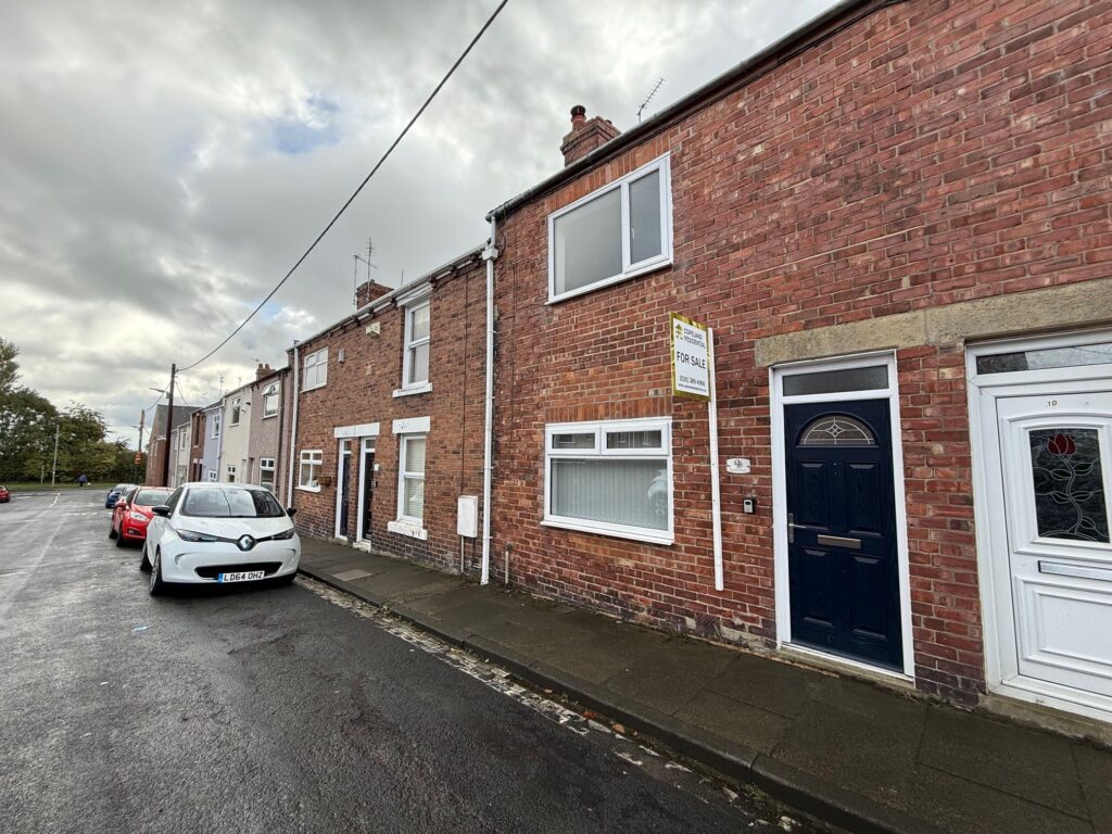 Holyoake Street, Pelton, DH2