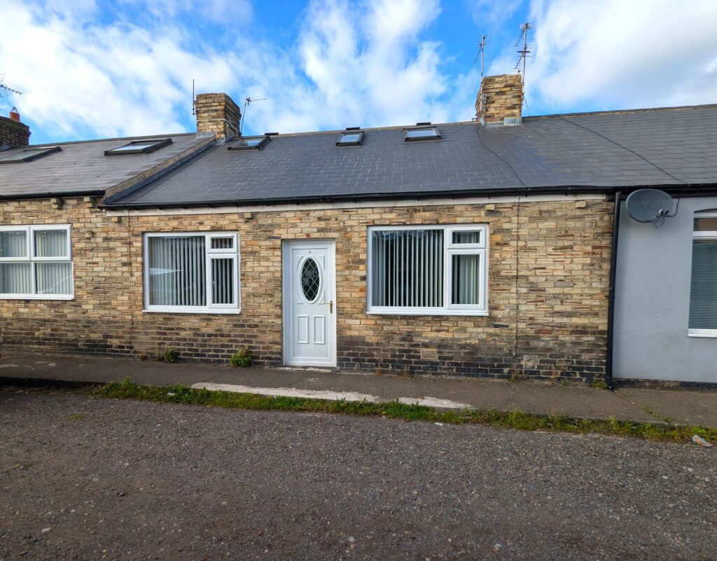 The Bungalows, Esh Winning, DH7