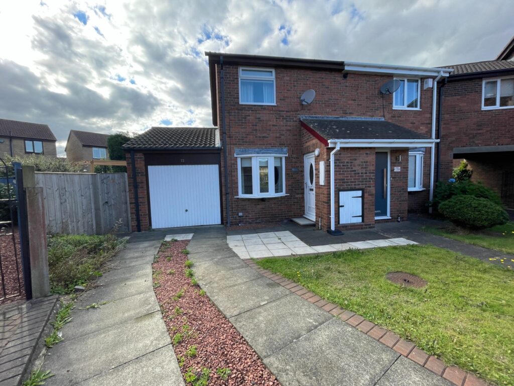 Carlton Close, Ouston , DH2