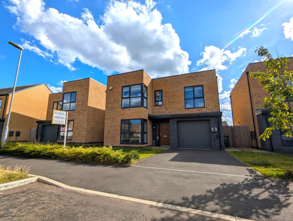 Aspen Close, Birtley, DH3 1FE