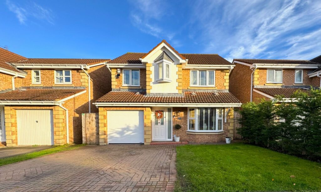 Lesbury Close, Chester Le Street, DH2