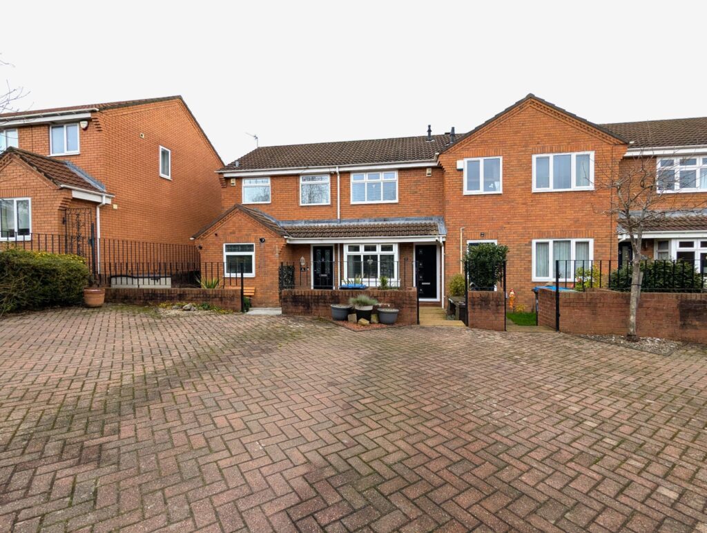 Castle Riggs, Chester Le Street, DH2