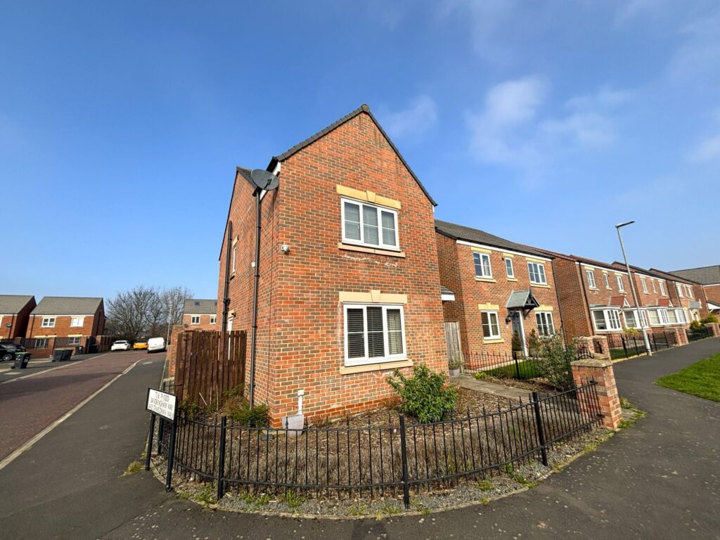 Sandringham Way, Newfield, DH2