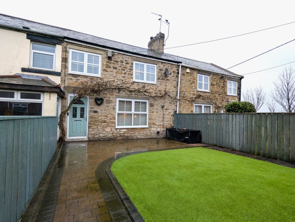 Urpeth Terrace, High Hold,Pelton, DH2