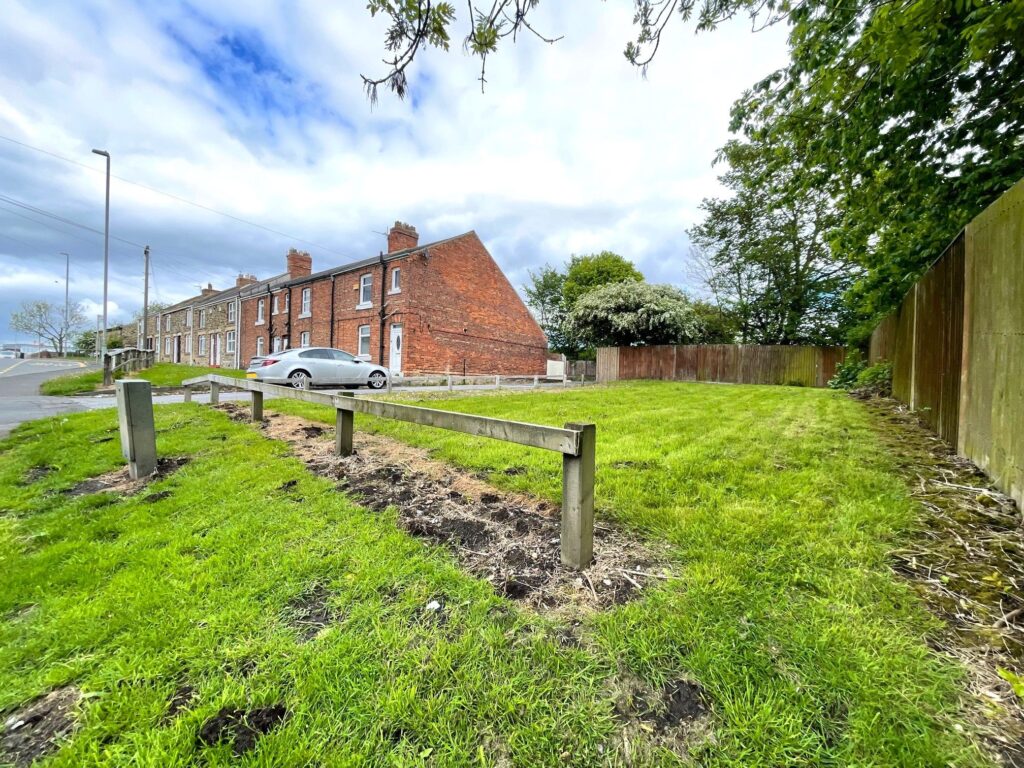 Land on Chapel Row, Birtley, DH3