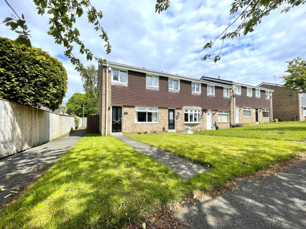 Leyburn Close, Ouston, DH2