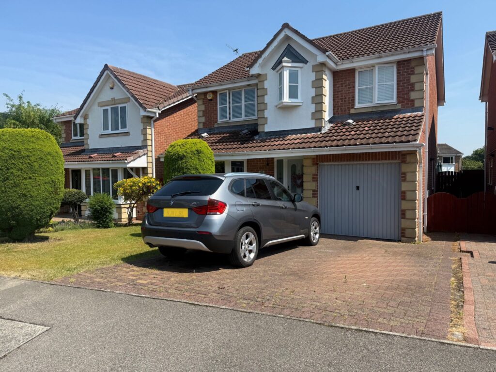 Lesbury Close, Chester Le Street, DH2