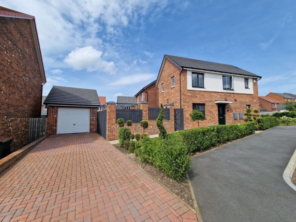 Hylands Close Chester Le Street DH3 2EG